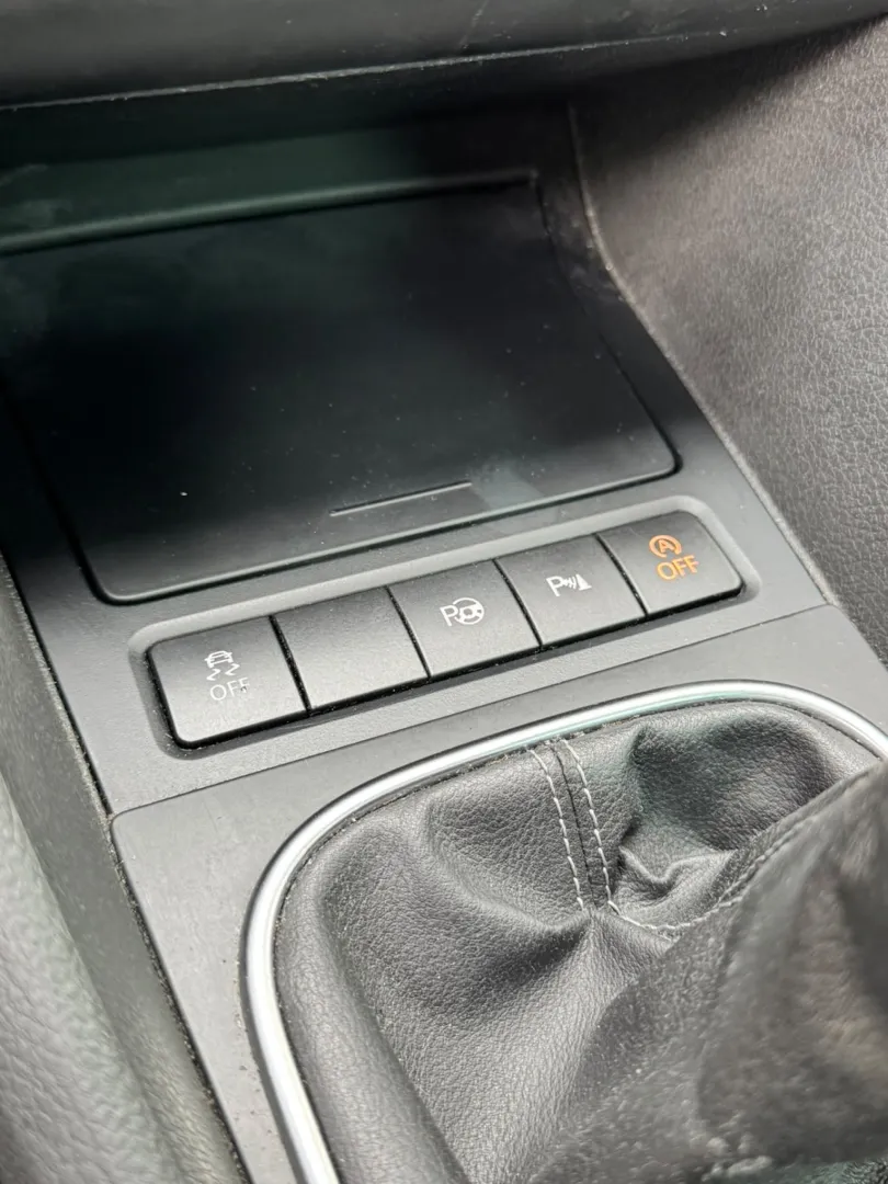 Cumpara/ Vinde online Volkswagen Golf 2010 SH, la cel mai bun pret pentru tine!