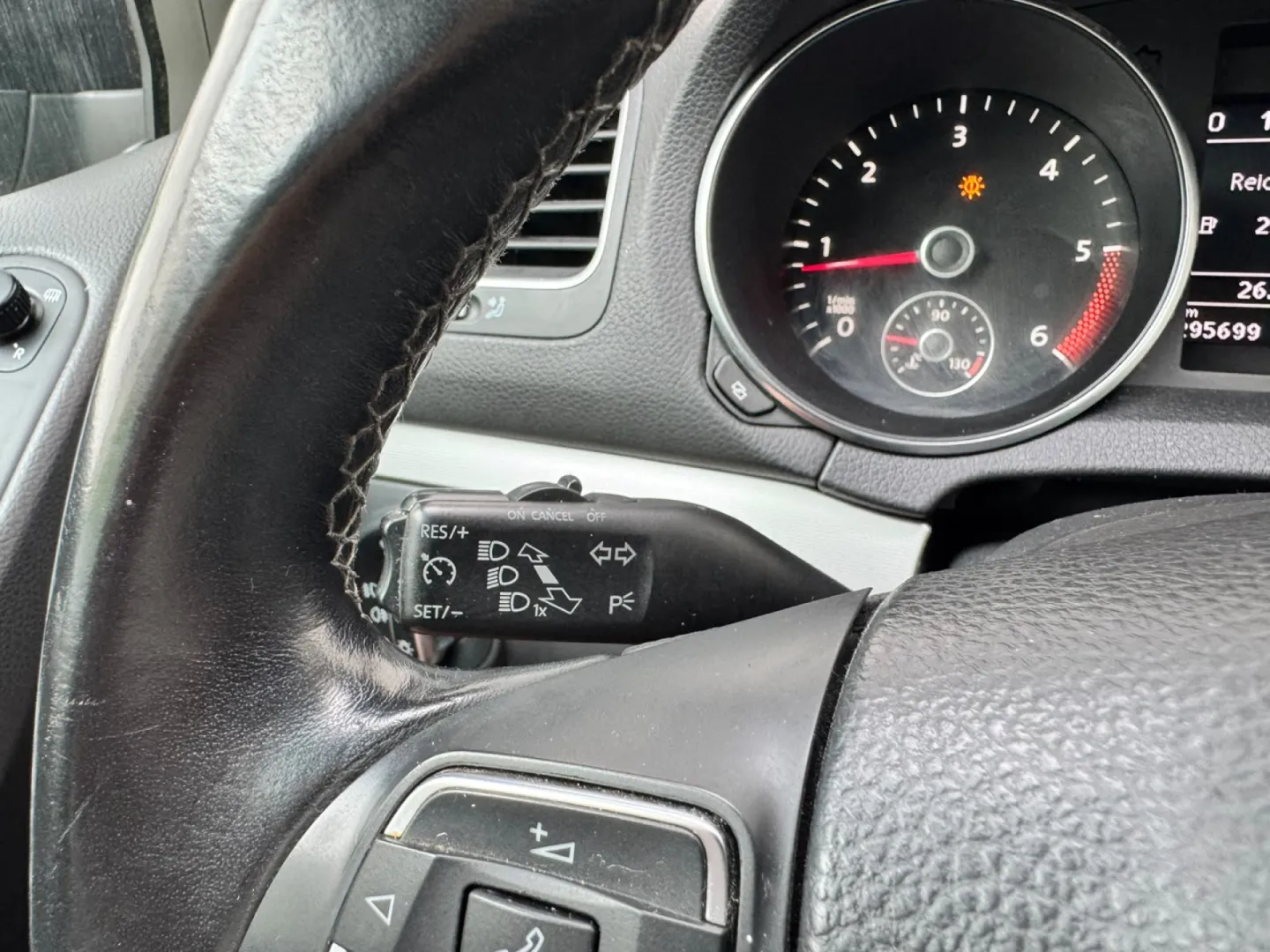 Cumpara/ Vinde online Volkswagen Golf 2010 SH, la cel mai bun pret pentru tine!