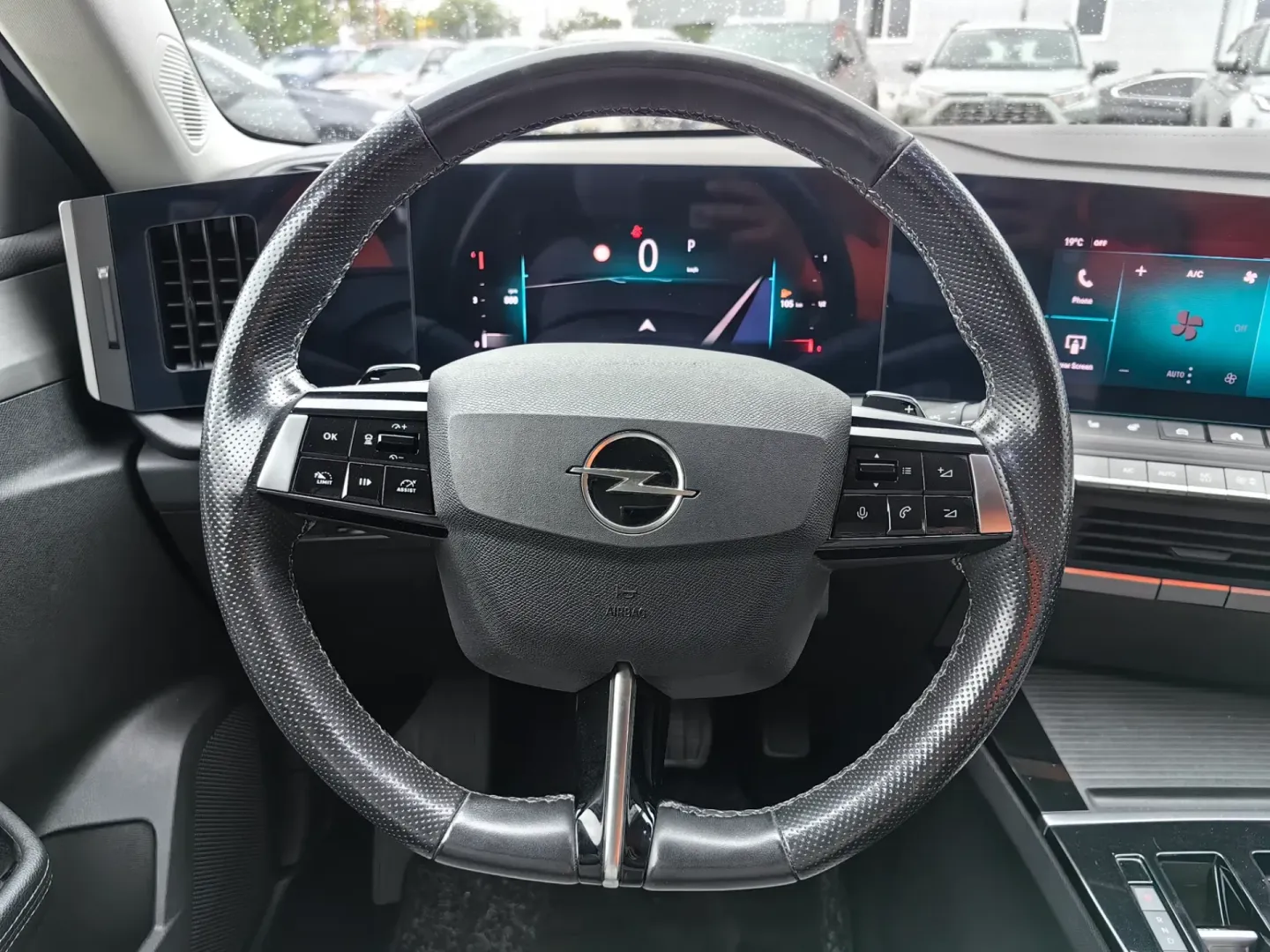 Cumpara/ Vinde online Opel Astra 2023 SH, la cel mai bun pret pentru tine!