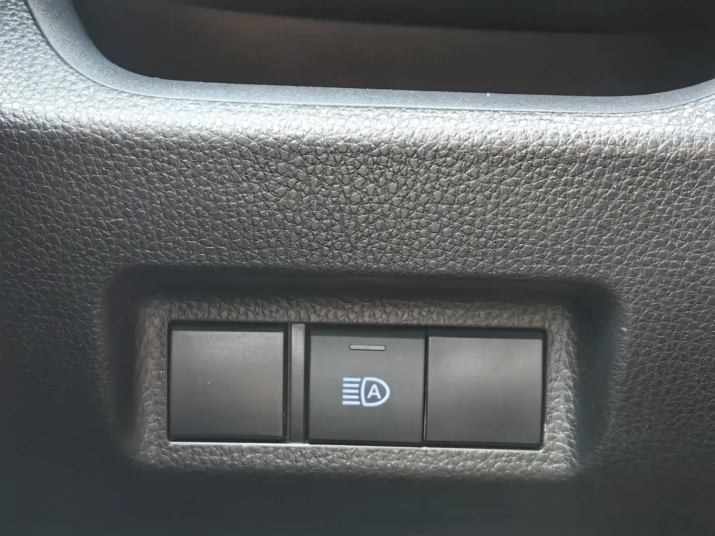 Cumpara/ Vinde online Toyota RAV 4 2021 SH, la cel mai bun pret pentru tine!
