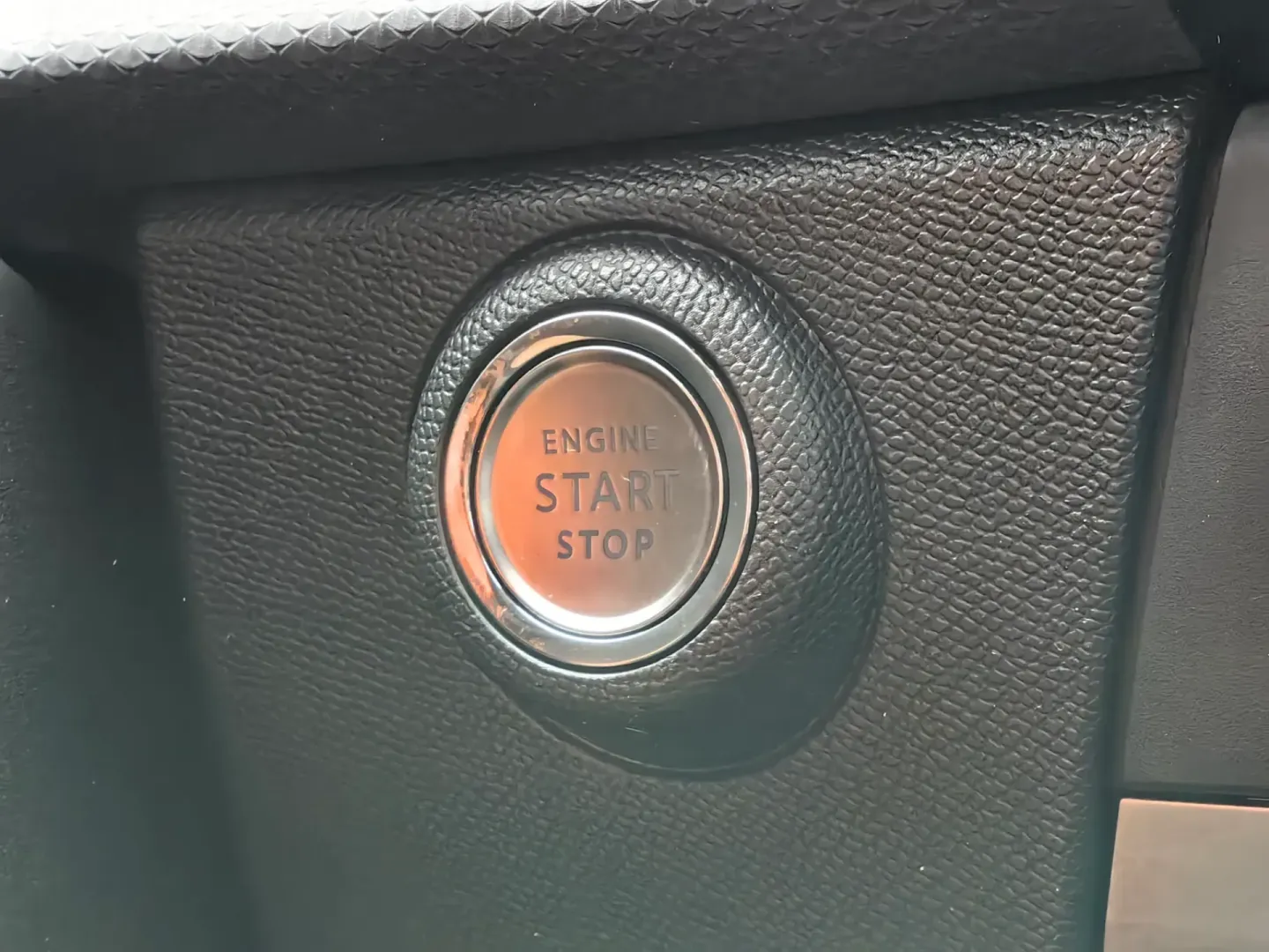 Cumpara/ Vinde online Opel Astra 2023 SH, la cel mai bun pret pentru tine!