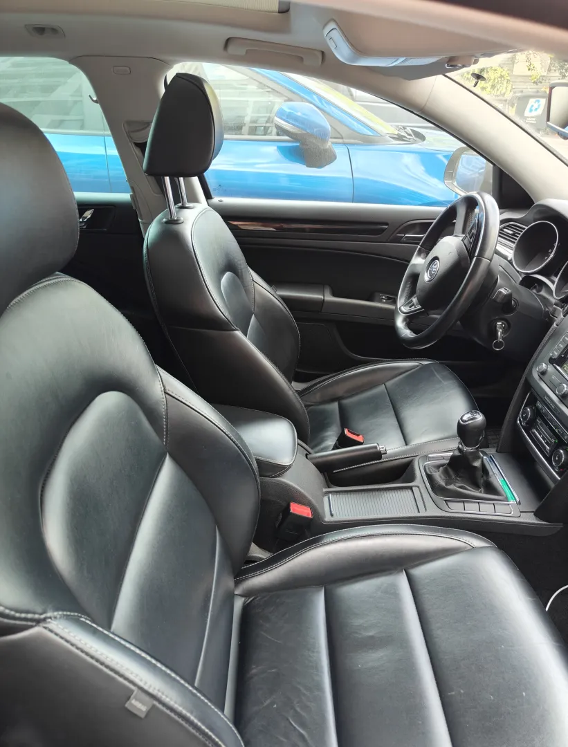 Cumpara/ Vinde online Skoda Superb 2015 SH, la cel mai bun pret pentru tine!