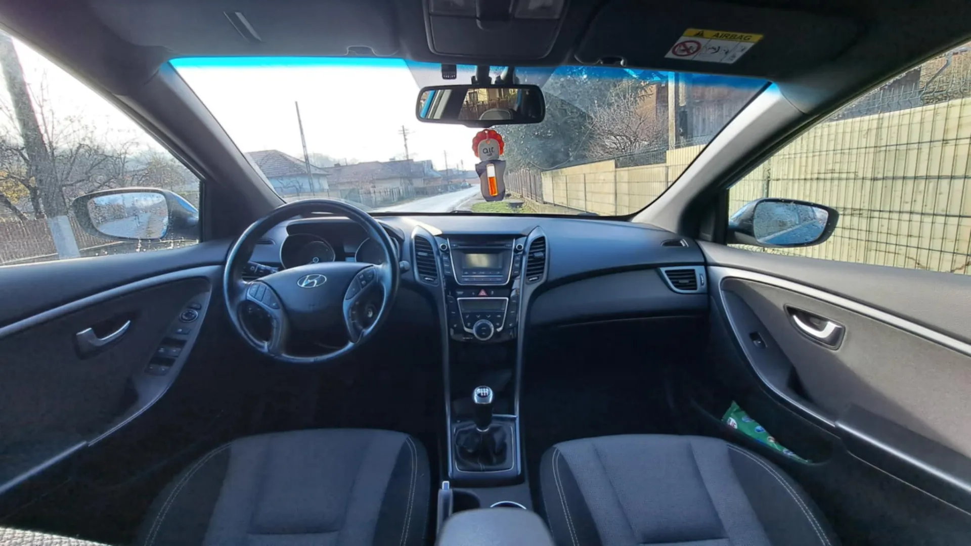 Cumpara/ Vinde online Hyundai i30 2016 SH, la cel mai bun pret pentru tine!