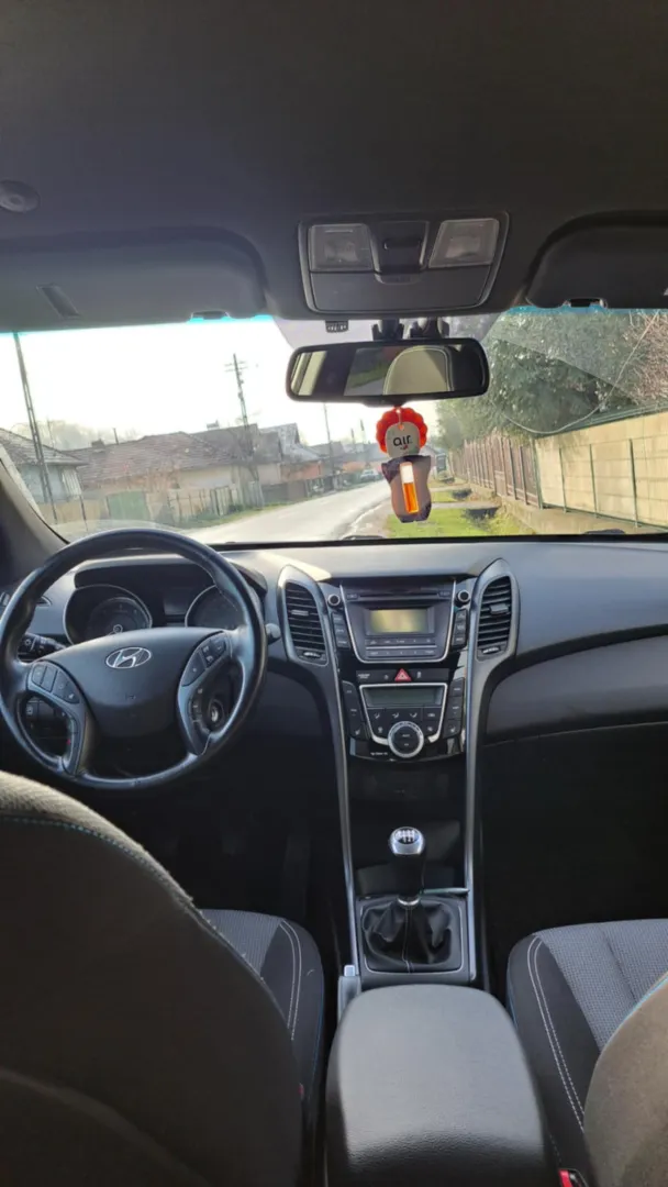 Cumpara/ Vinde online Hyundai i30 2016 SH, la cel mai bun pret pentru tine!