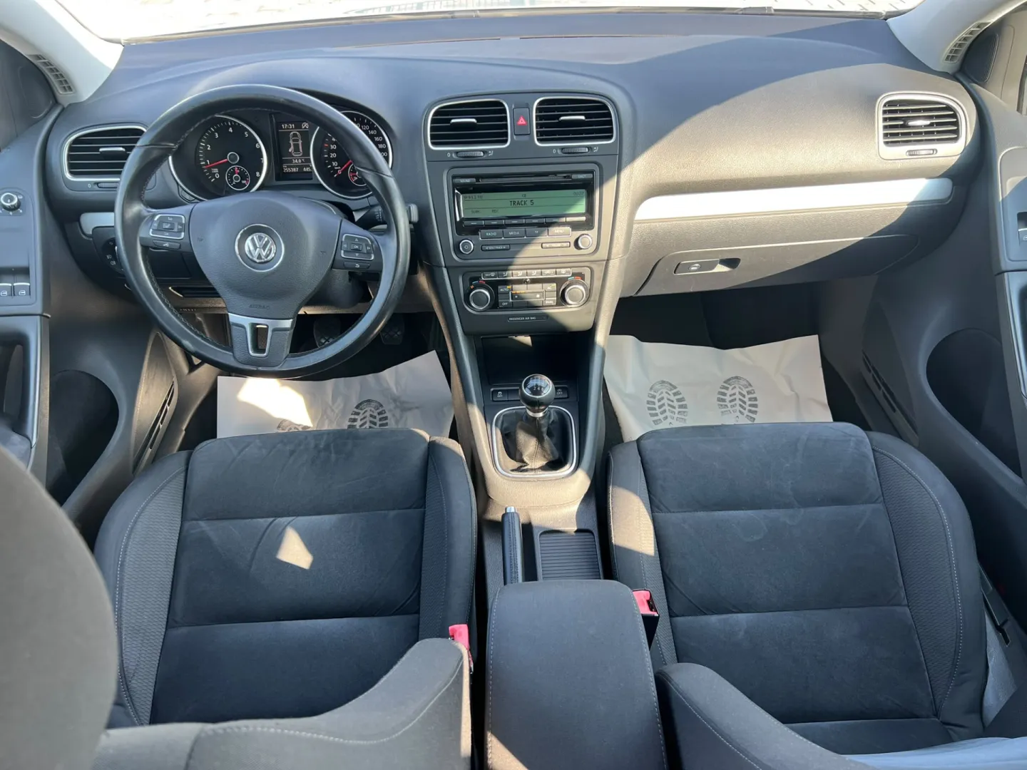 Cumpara/ Vinde online Volkswagen Golf 2011 SH, la cel mai bun pret pentru tine!