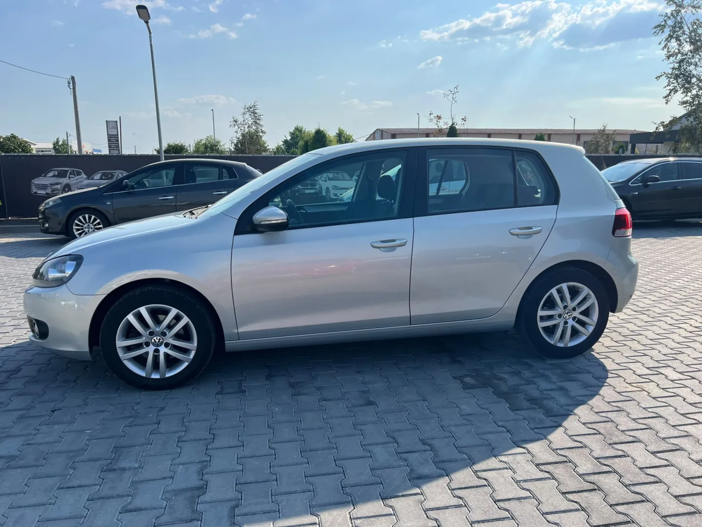 Cumpara/ Vinde online Volkswagen Golf 2011 SH, la cel mai bun pret pentru tine!
