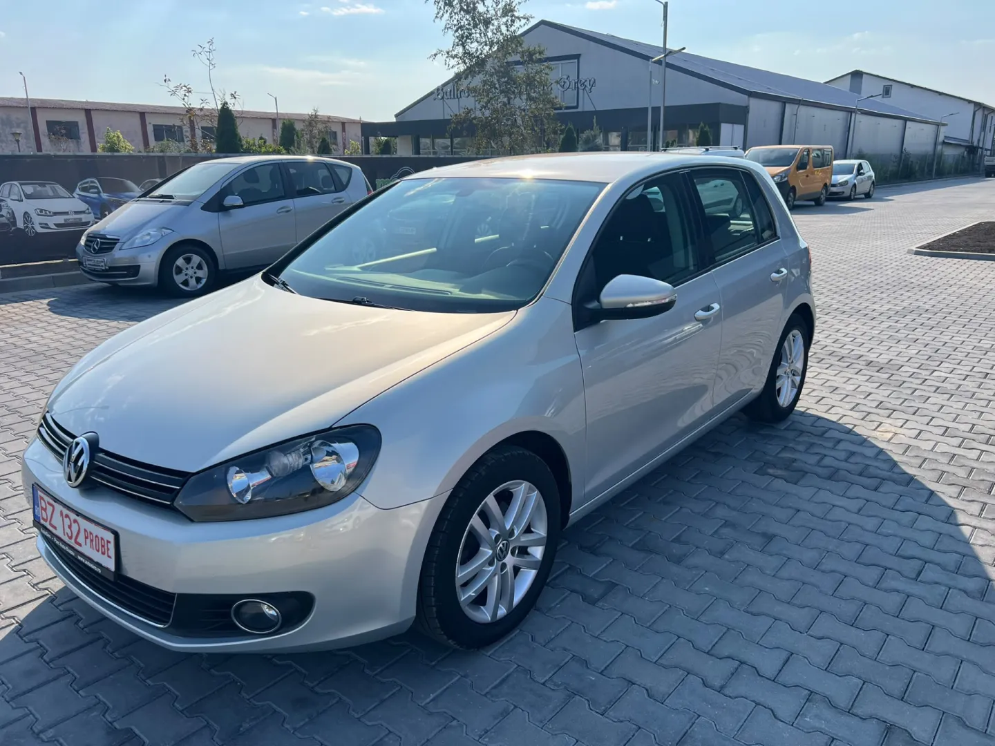 Cumpara/ Vinde online Volkswagen Golf 2011 SH, la cel mai bun pret pentru tine!