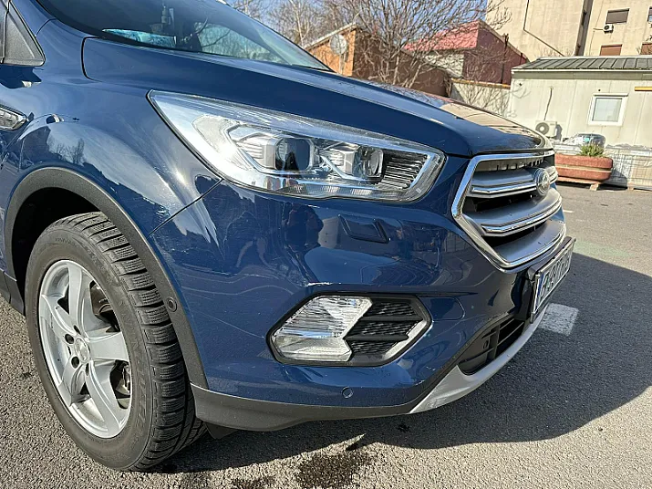 Cumpără / Vinde Ford Kuga 2017 SH, la cel mai bun pret pentru tine!