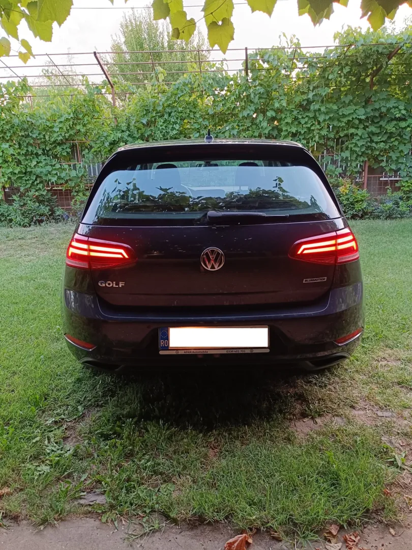 Cumpara/ Vinde online Volkswagen Golf 2020 SH, la cel mai bun pret pentru tine!