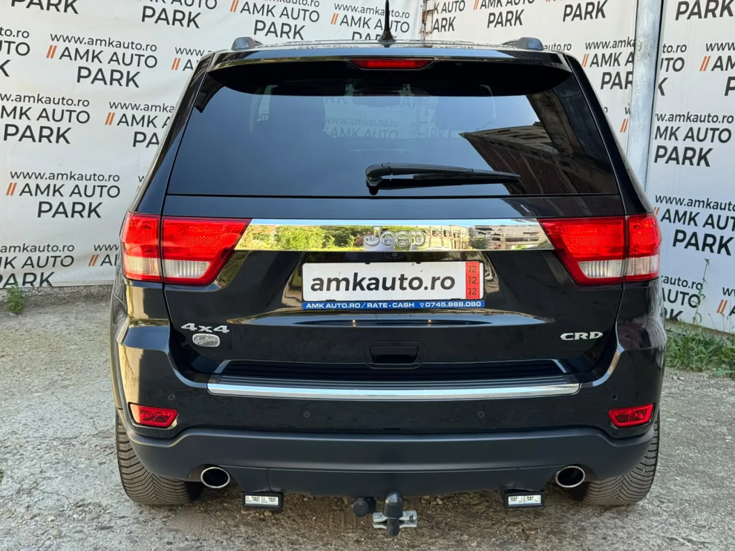 Cumpara/ Vinde online Jeep Grand Cherokee 2012 SH, la cel mai bun pret pentru tine!