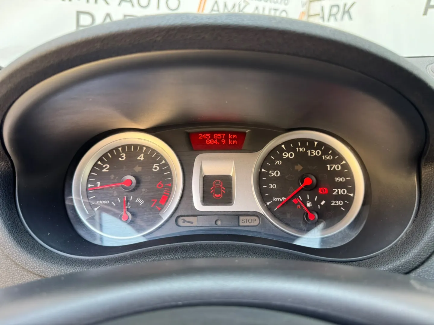Cumpara/ Vinde online Renault  Clio 2009 SH, la cel mai bun pret pentru tine!