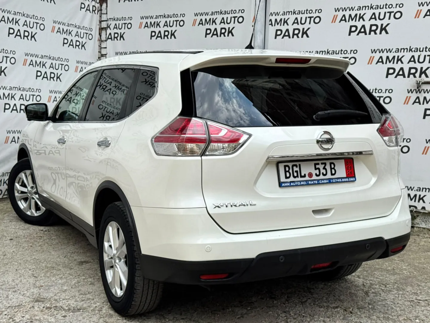 Cumpara/ Vinde online Nissan X-Trail 2015 SH, la cel mai bun pret pentru tine!