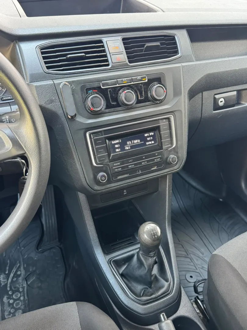 Cumpara/ Vinde online Volkswagen Caddy 2018 SH, la cel mai bun pret pentru tine!