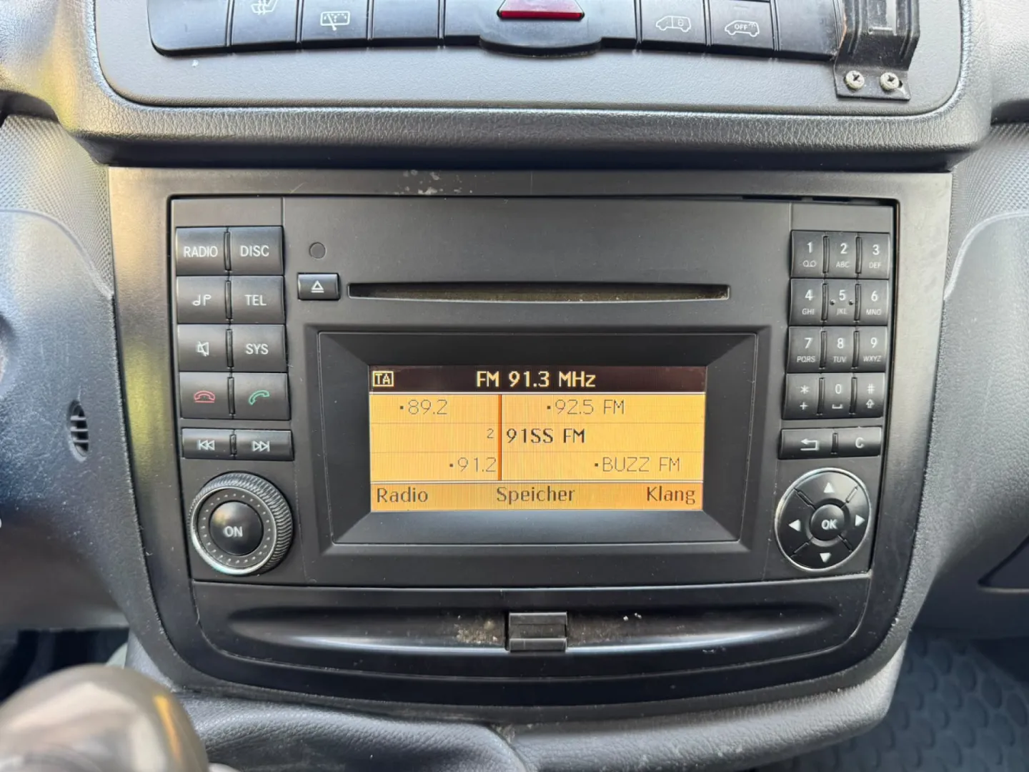 Cumpara/ Vinde online Mercedes-Benz Vito 2014 SH, la cel mai bun pret pentru tine!