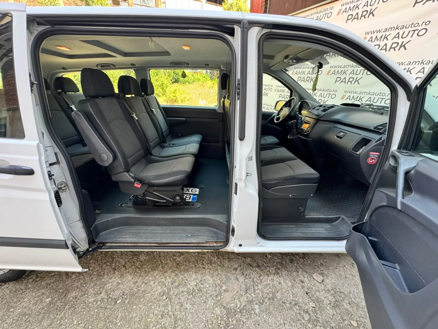 Cumpara/ Vinde online Mercedes-Benz Vito 2014 SH, la cel mai bun pret pentru tine!