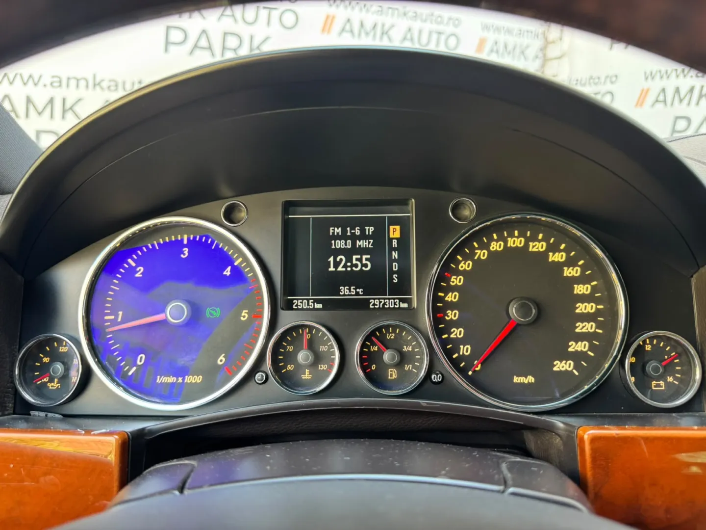 Cumpara/ Vinde online Volkswagen Touareg 2006 SH, la cel mai bun pret pentru tine!