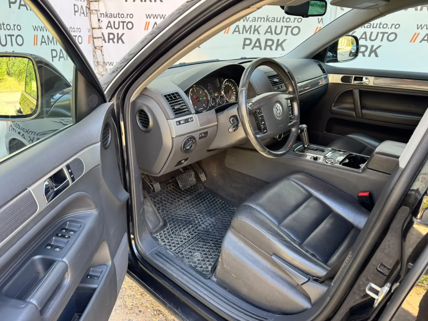 Cumpara/ Vinde online Volkswagen Touareg 2007 SH, la cel mai bun pret pentru tine!