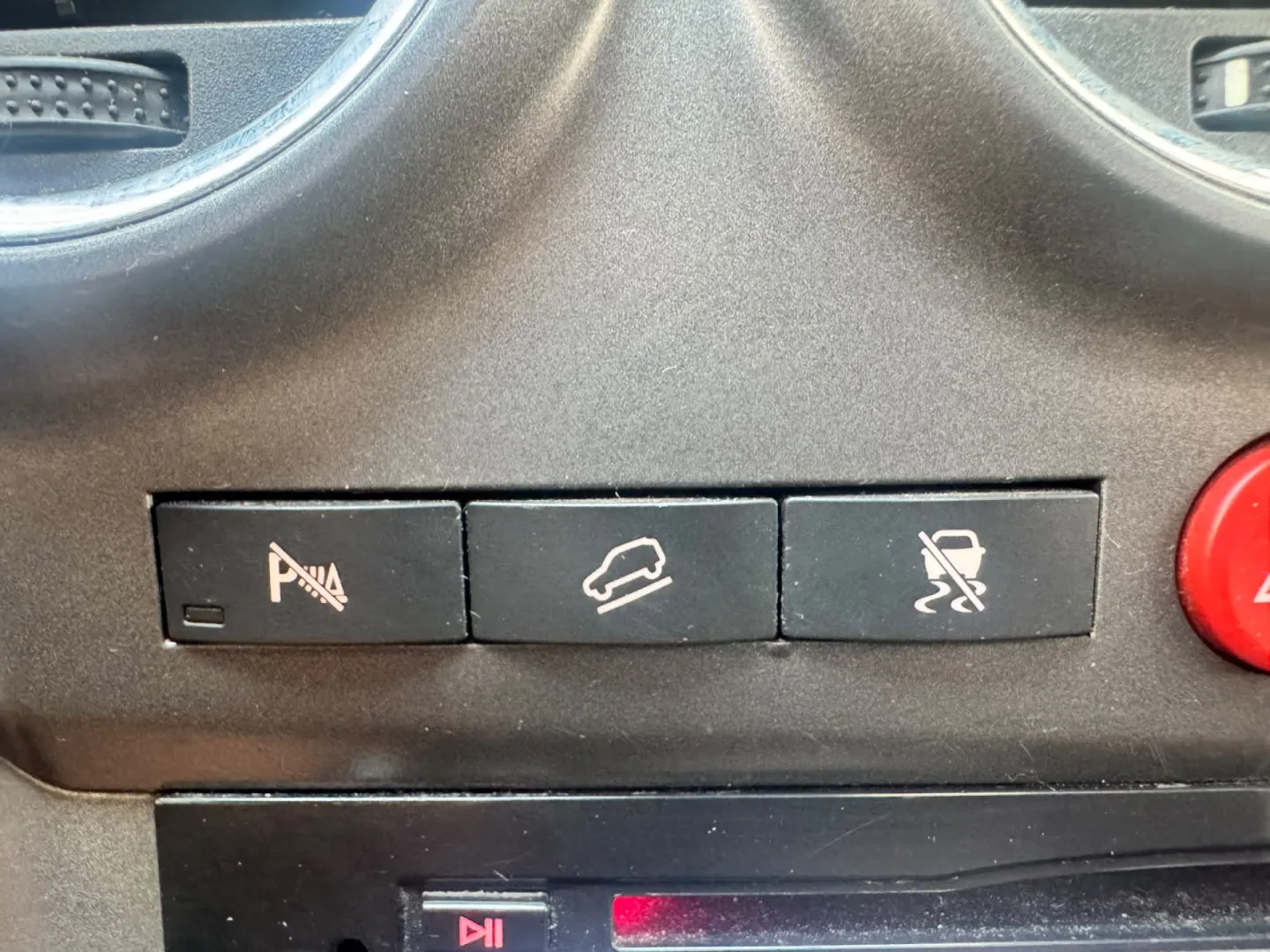 Cumpara/ Vinde online Opel Antara 2007 SH, la cel mai bun pret pentru tine!
