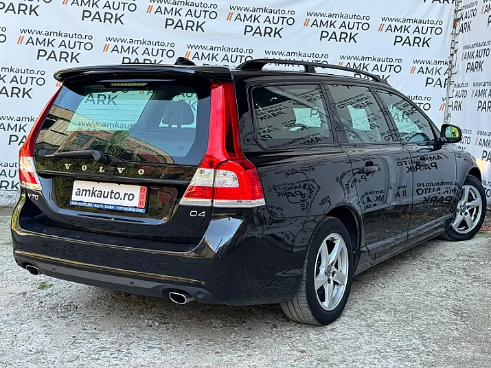 Cumpără / Vinde Volvo V70 2015 SH, la cel mai bun pret pentru tine!