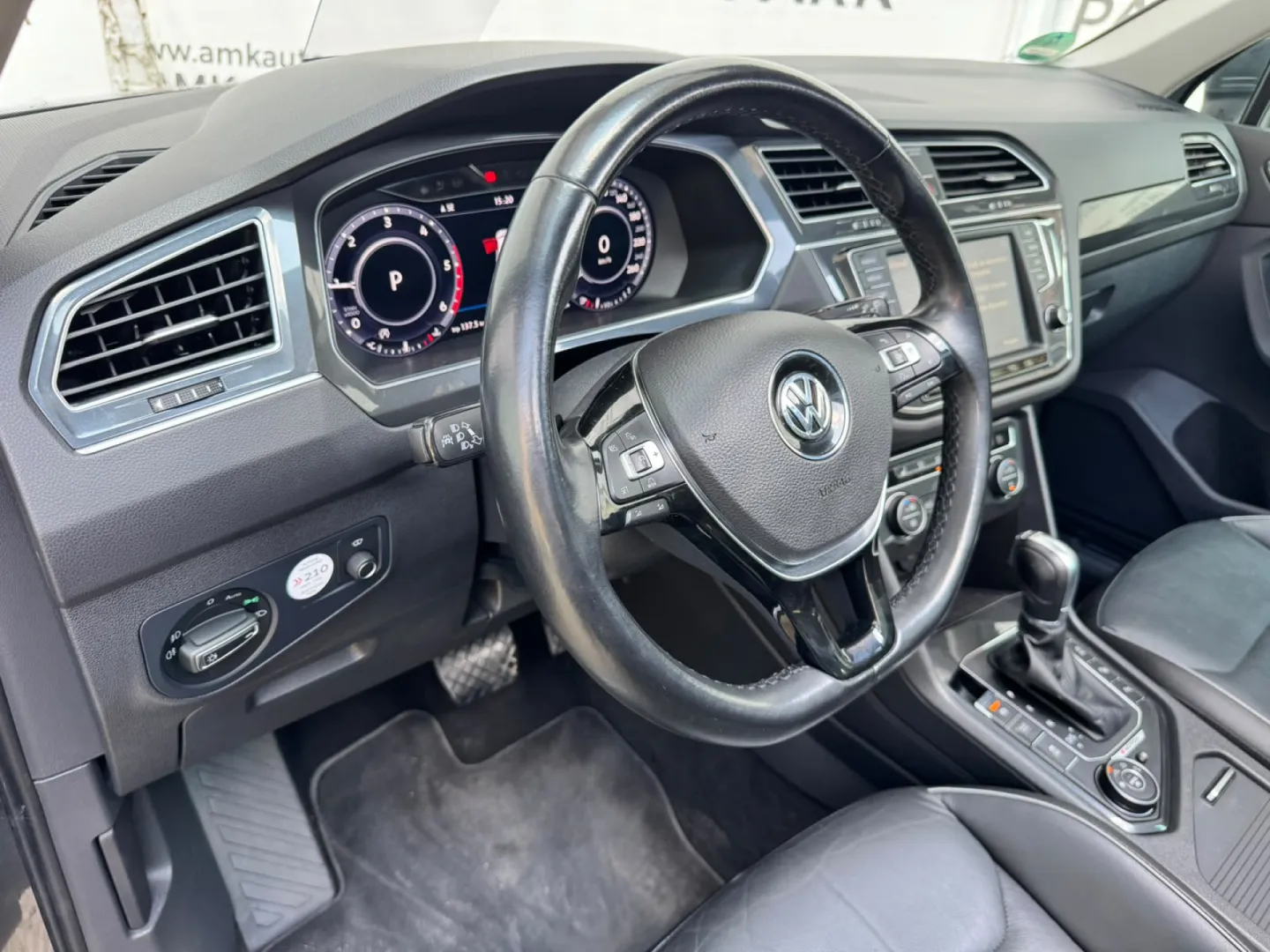 Cumpara/ Vinde online Volkswagen Tiguan 2016 SH, la cel mai bun pret pentru tine!