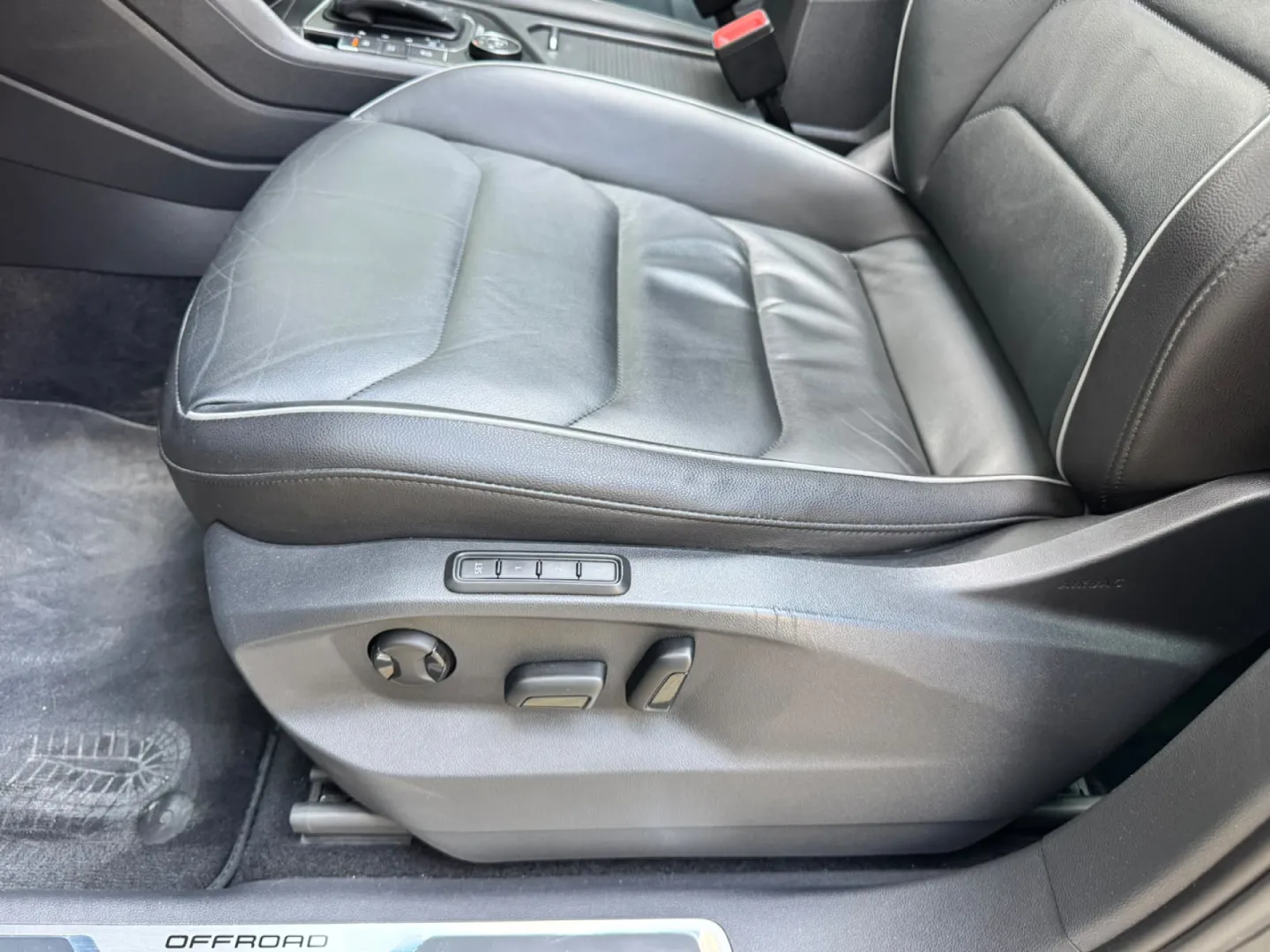Cumpara/ Vinde online Volkswagen Tiguan 2016 SH, la cel mai bun pret pentru tine!