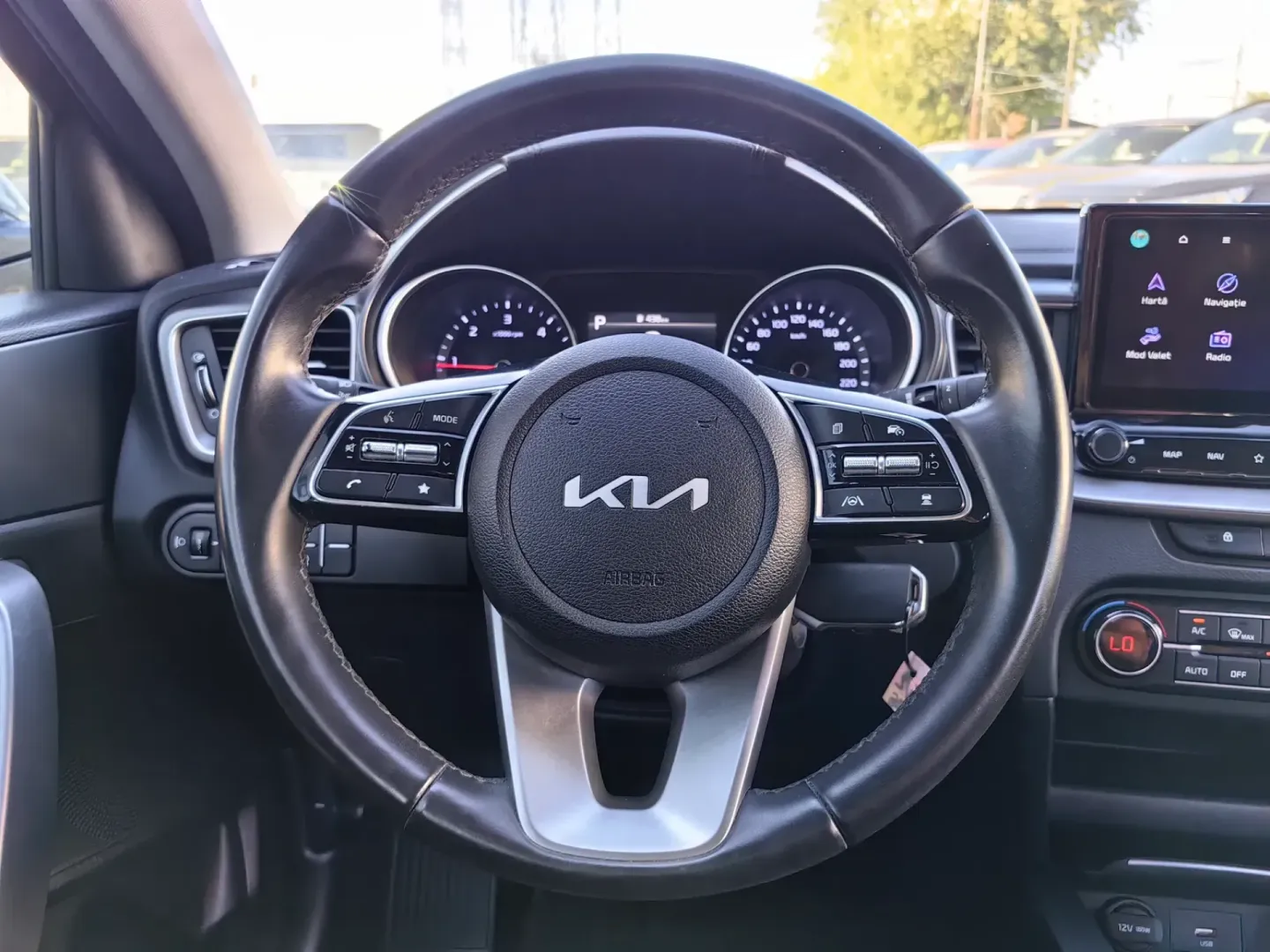 Cumpara/ Vinde online Kia Ceed 2024 SH, la cel mai bun pret pentru tine!