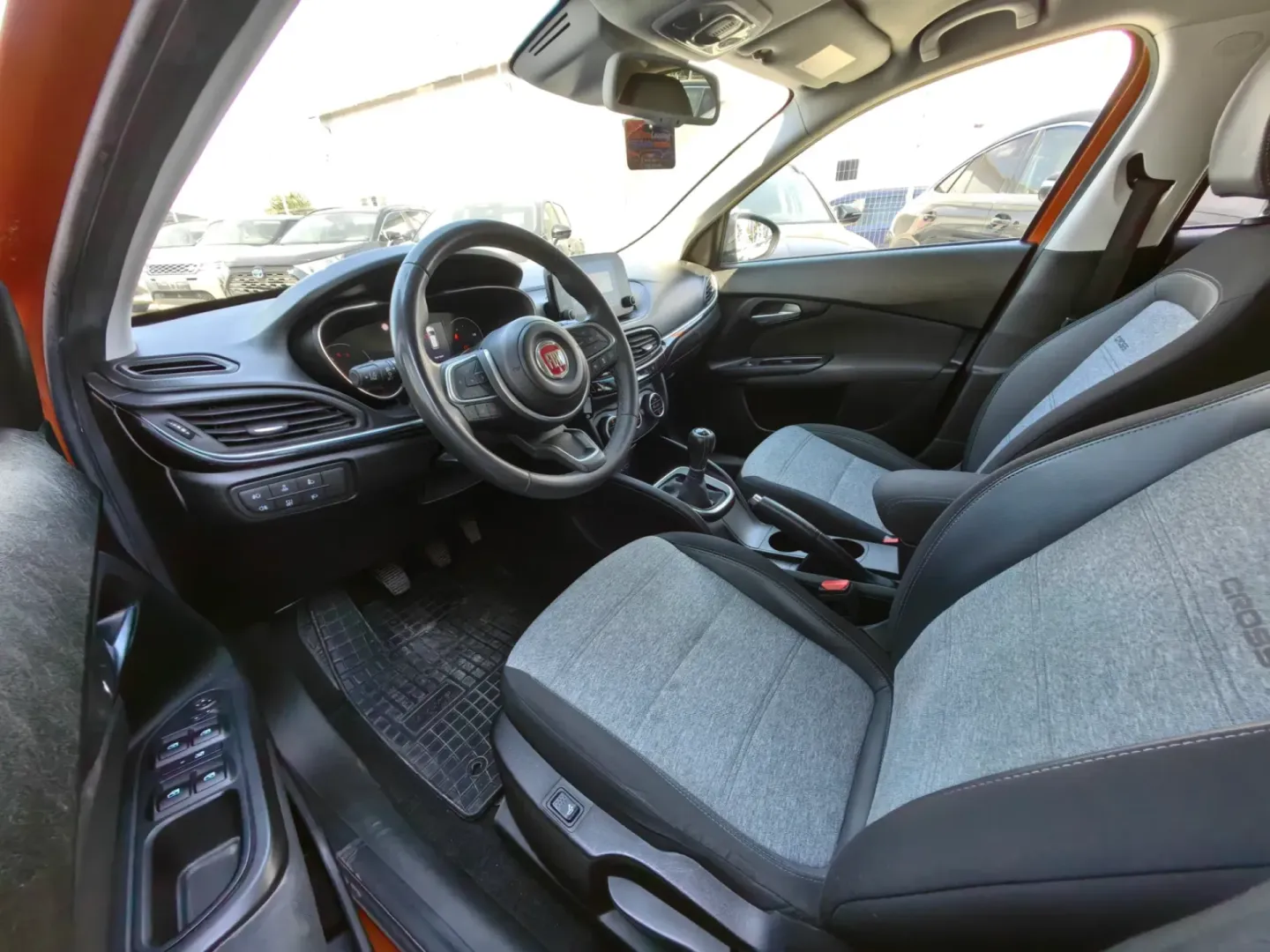 Cumpara/ Vinde online Fiat Tipo 2022 SH, la cel mai bun pret pentru tine!
