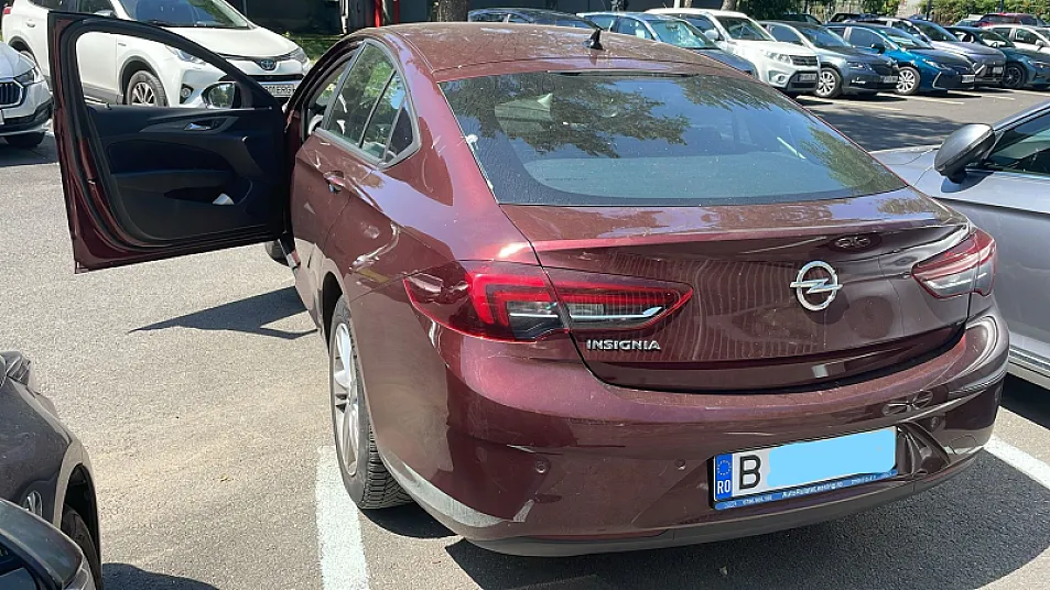 Cumpără / Vinde Opel Insignia 2019 SH, la cel mai bun pret pentru tine!
