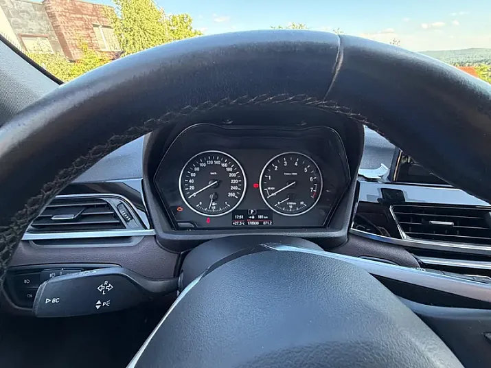Cumpără / Vinde BMW X1 2015 SH, la cel mai bun pret pentru tine!