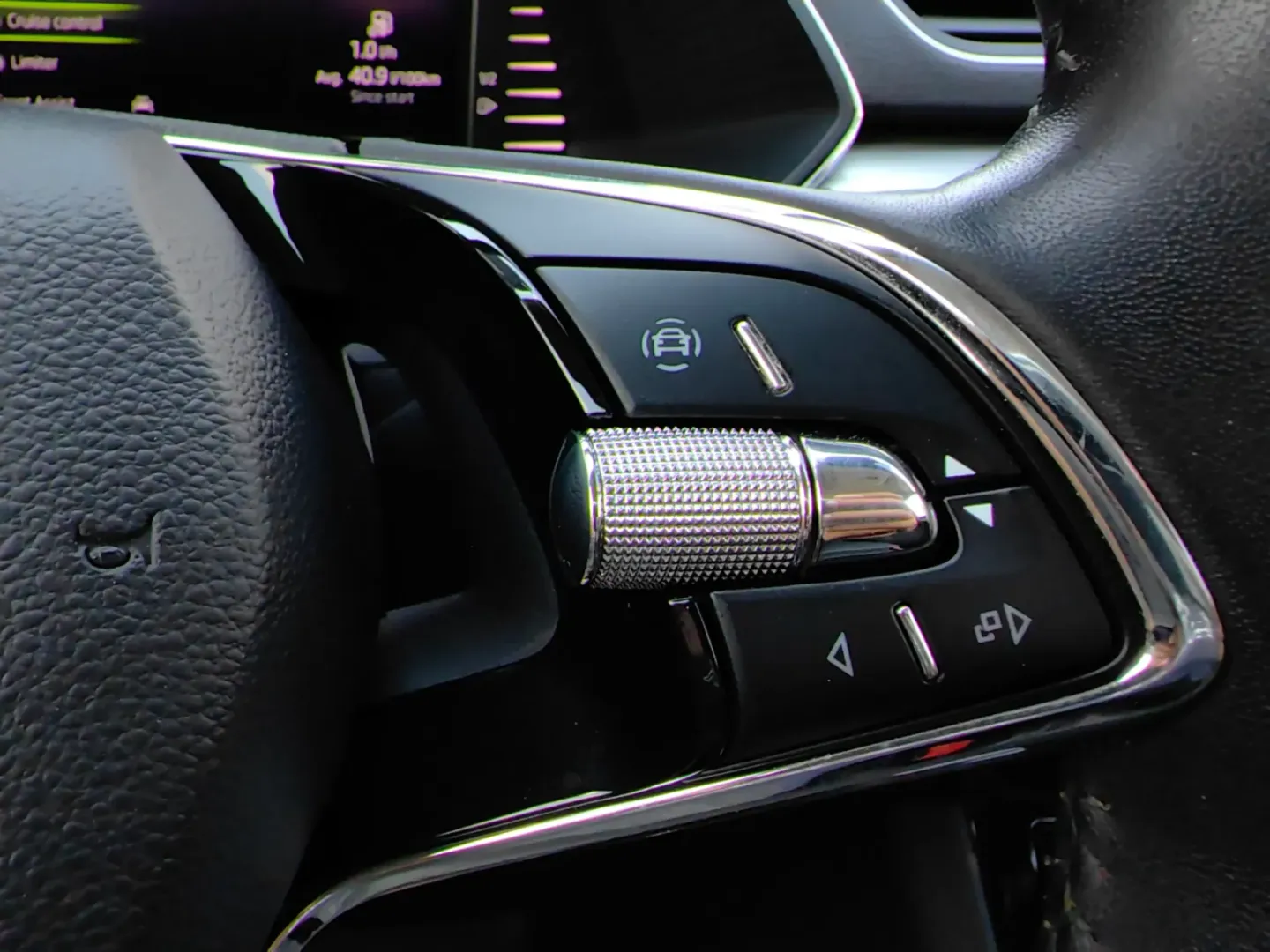 Cumpara/ Vinde online Skoda Superb 2023 SH, la cel mai bun pret pentru tine!