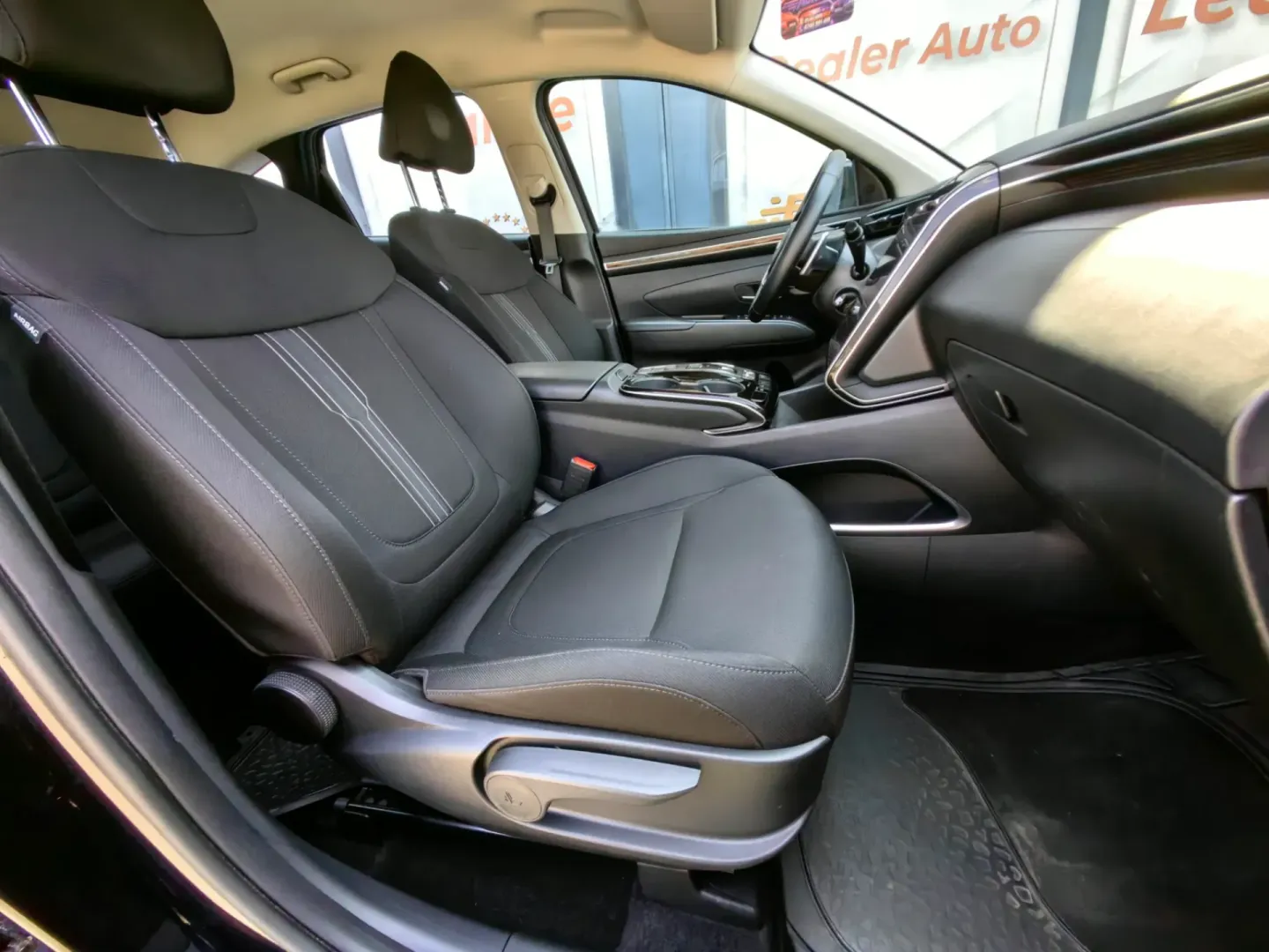 Cumpara/ Vinde online Hyundai Tucson 2022 SH, la cel mai bun pret pentru tine!