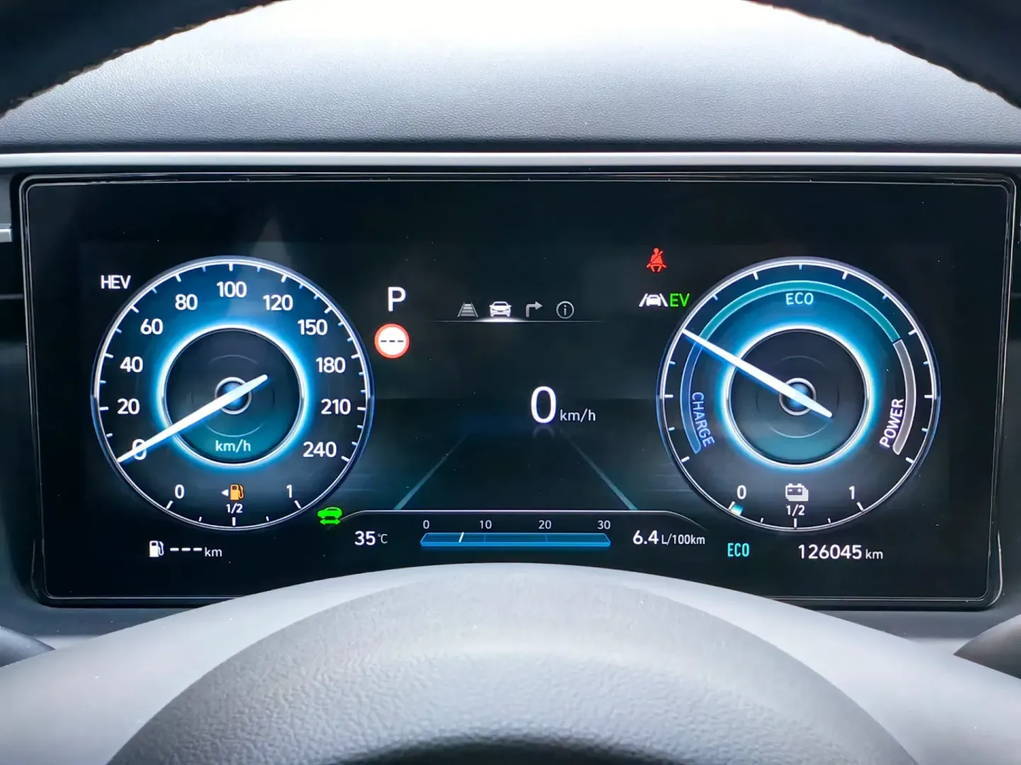 Cumpara/ Vinde online Hyundai Tucson 2022 SH, la cel mai bun pret pentru tine!