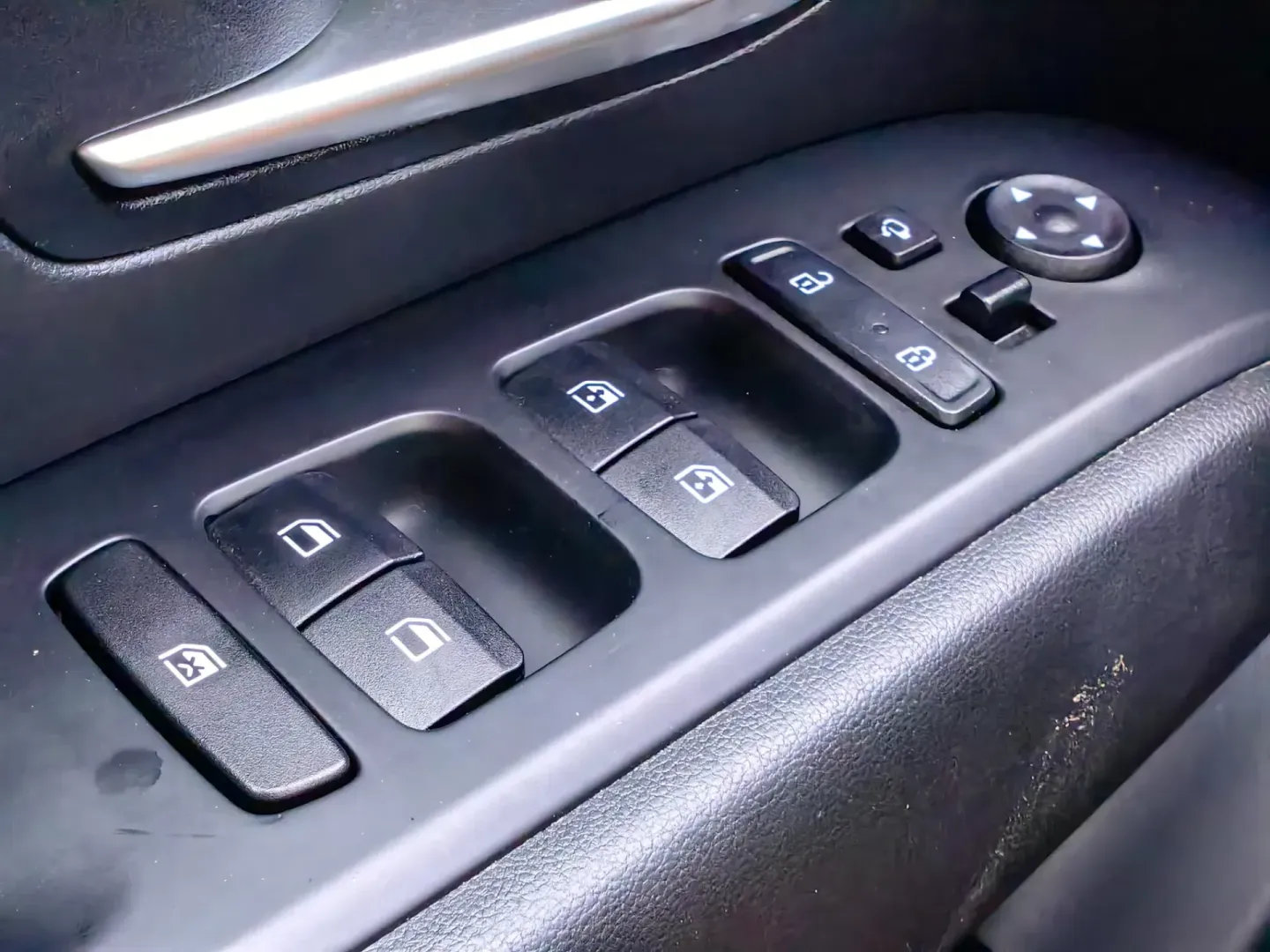 Cumpara/ Vinde online Hyundai Tucson 2022 SH, la cel mai bun pret pentru tine!