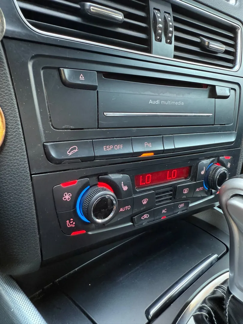 Cumpara/ Vinde online Audi Q5 2010 SH, la cel mai bun pret pentru tine!