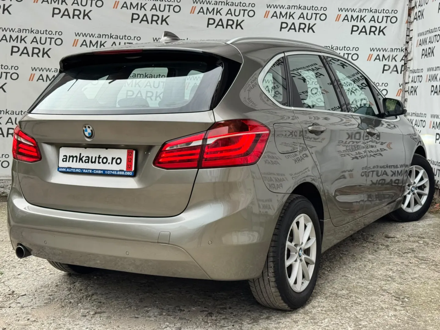 Cumpara/ Vinde online BMW 2 Series 2015 SH, la cel mai bun pret pentru tine!