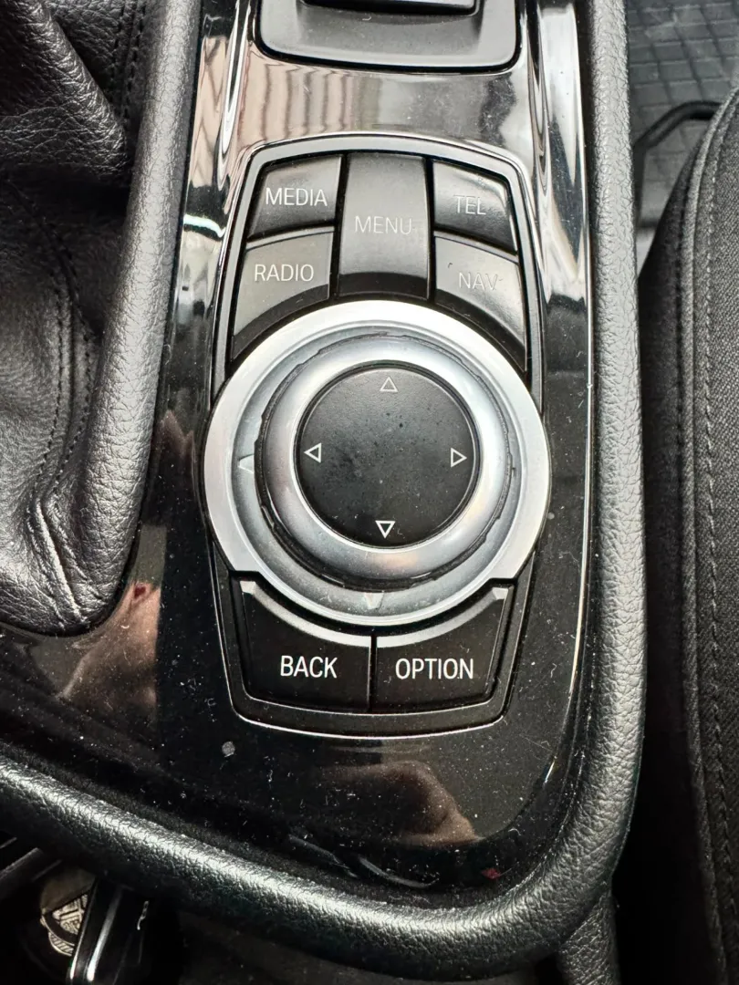 Cumpara/ Vinde online BMW 2 Series 2015 SH, la cel mai bun pret pentru tine!
