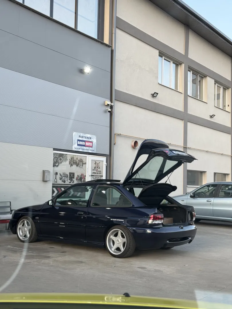 Cumpara/ Vinde online Ford Escort 1997 SH, la cel mai bun pret pentru tine!