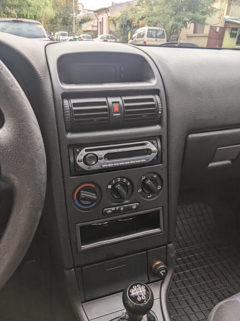 Cumpara/ Vinde online Opel Astra 2008 SH, la cel mai bun pret pentru tine!