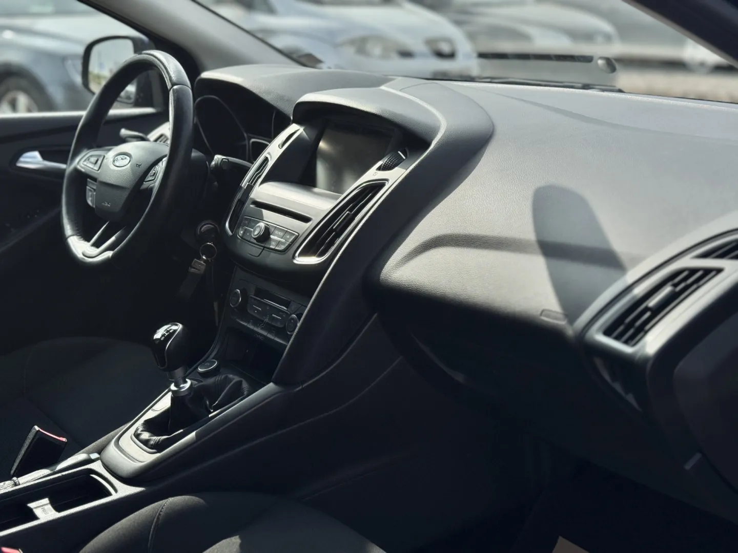 Cumpara/ Vinde online Ford Focus 2015 SH, la cel mai bun pret pentru tine!