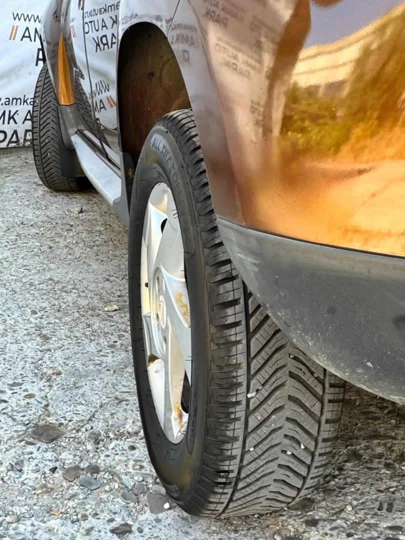 Cumpara/ Vinde online Dacia Duster 2011 SH, la cel mai bun pret pentru tine!
