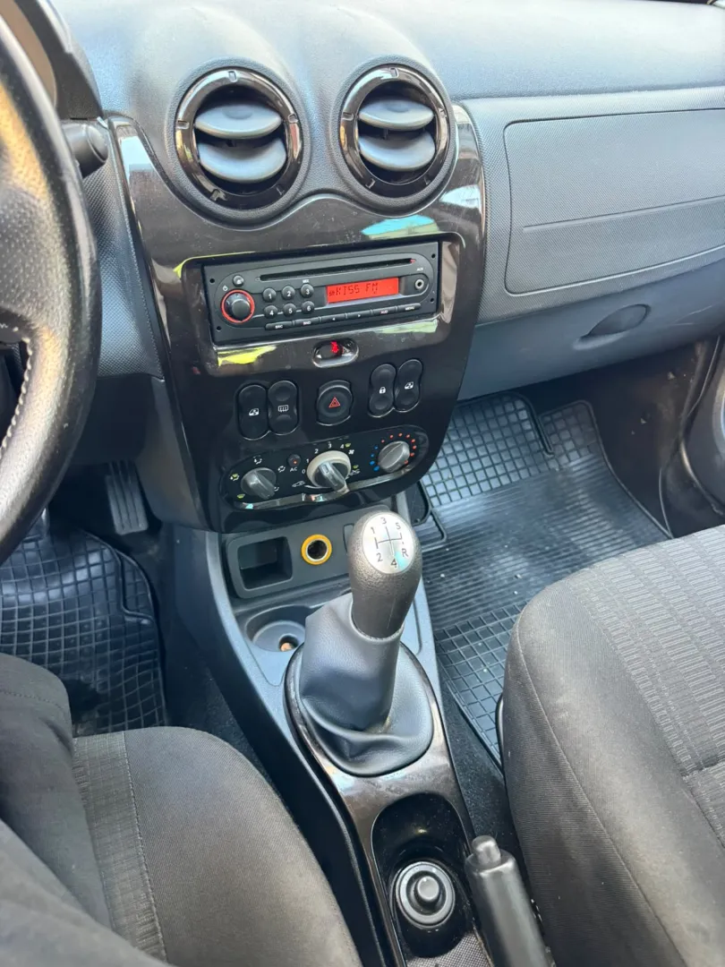 Cumpara/ Vinde online Dacia Duster 2011 SH, la cel mai bun pret pentru tine!