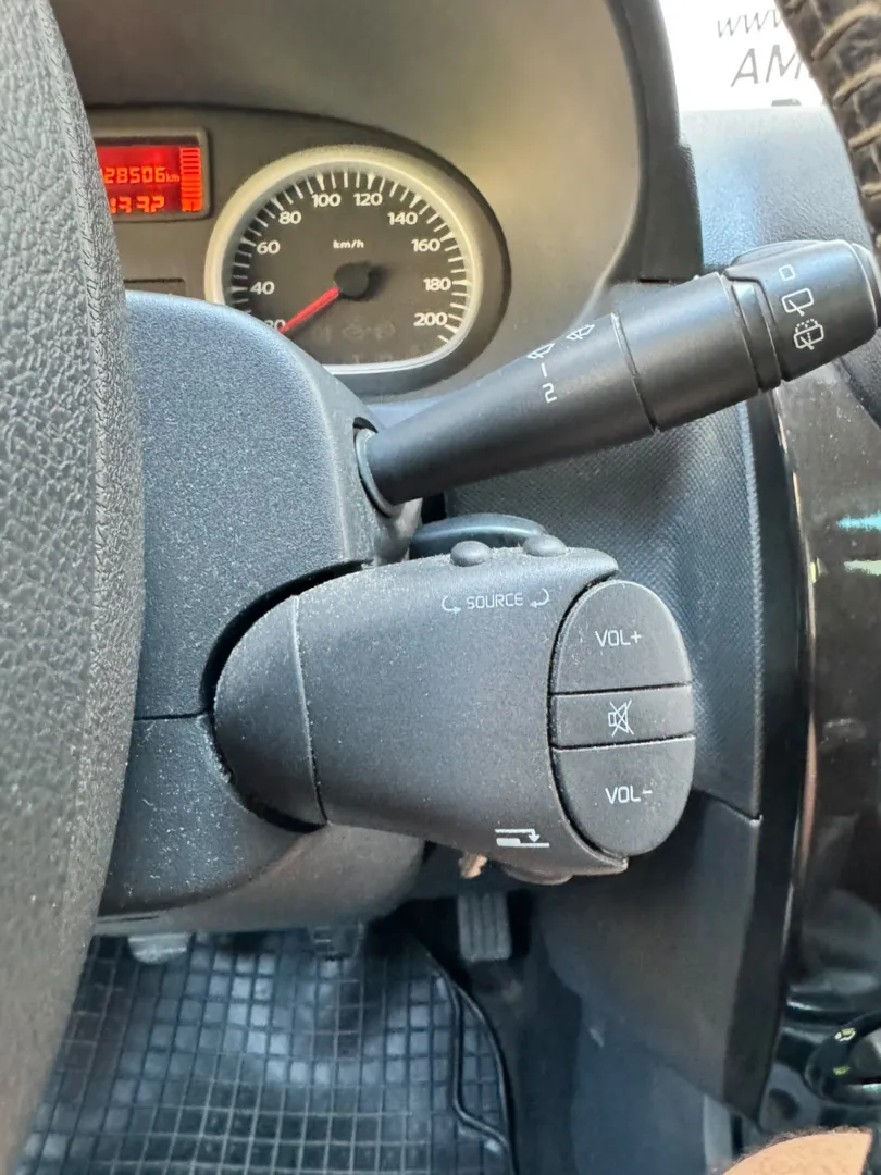 Cumpara/ Vinde online Dacia Duster 2011 SH, la cel mai bun pret pentru tine!