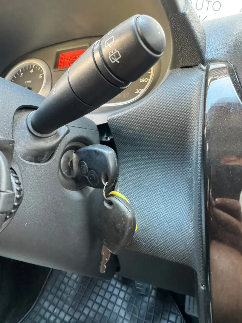 Cumpara/ Vinde online Dacia Duster 2011 SH, la cel mai bun pret pentru tine!