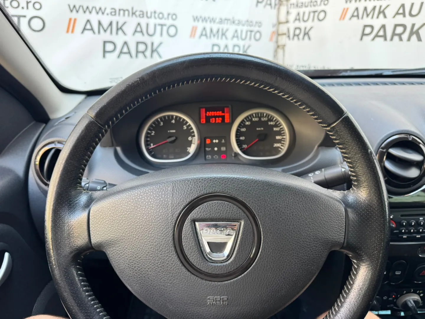 Cumpara/ Vinde online Dacia Duster 2011 SH, la cel mai bun pret pentru tine!