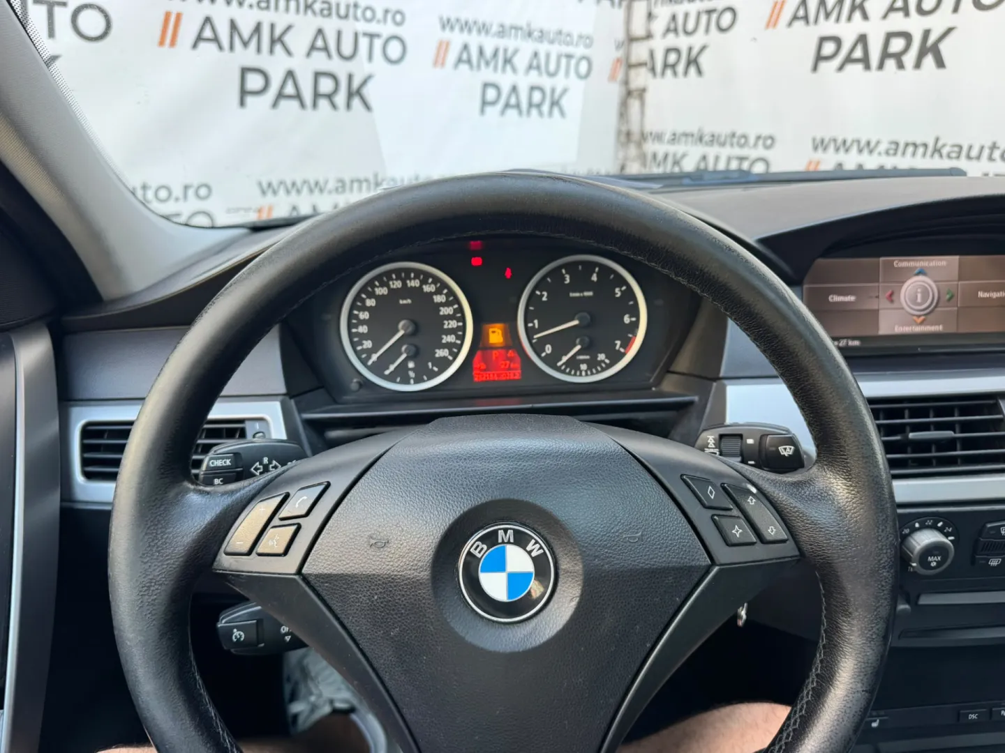 Cumpara/ Vinde online BMW 5 Series 2004 SH, la cel mai bun pret pentru tine!