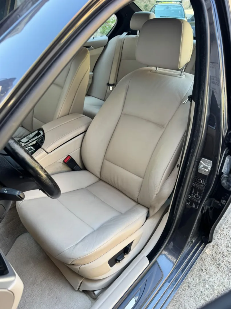 Cumpara/ Vinde online BMW 5 Series 2012 SH, la cel mai bun pret pentru tine!
