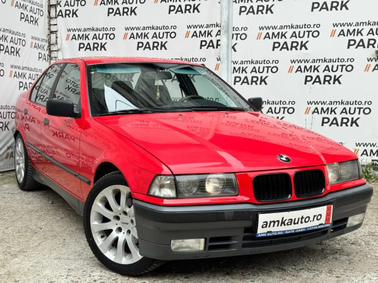 Cumpara/ Vinde online BMW 3 Series 1993 SH, la cel mai bun pret pentru tine!