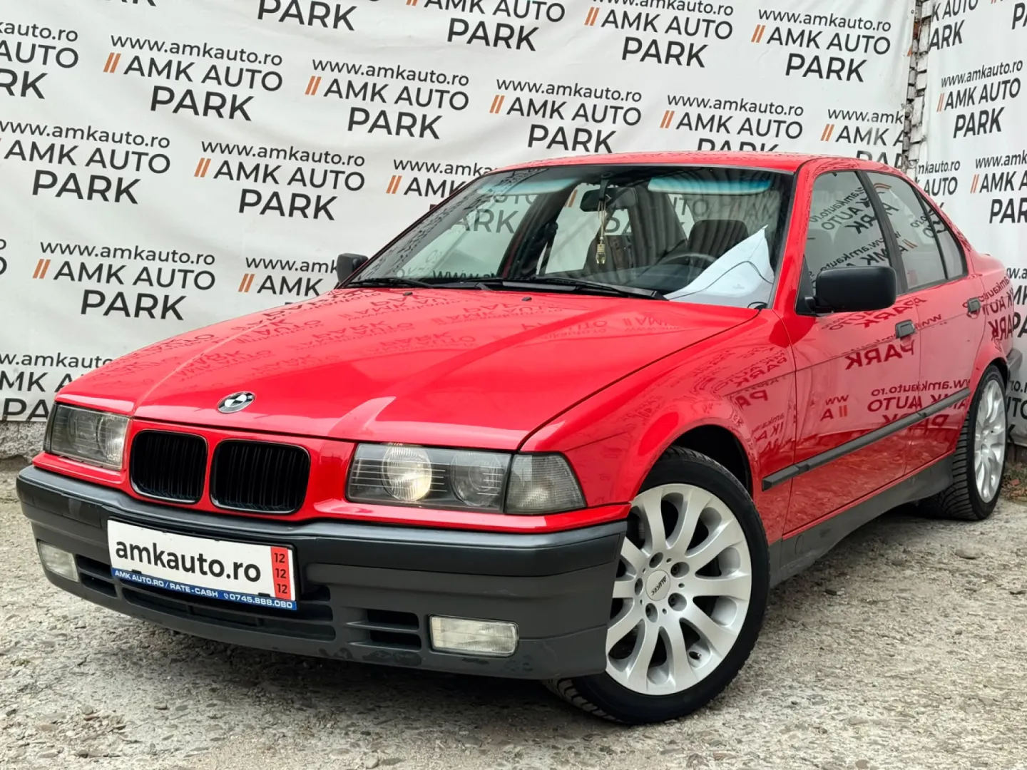 Cumpara/ Vinde online BMW 3 Series 1993 SH, la cel mai bun pret pentru tine!