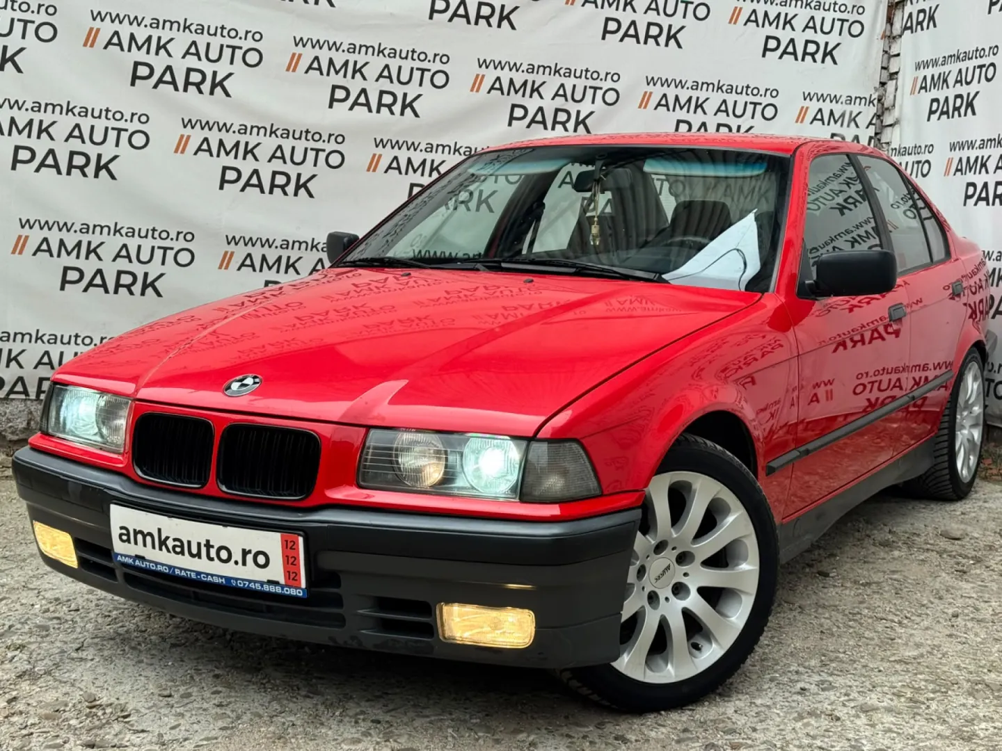 Cumpara/ Vinde online BMW 3 Series 1993 SH, la cel mai bun pret pentru tine!