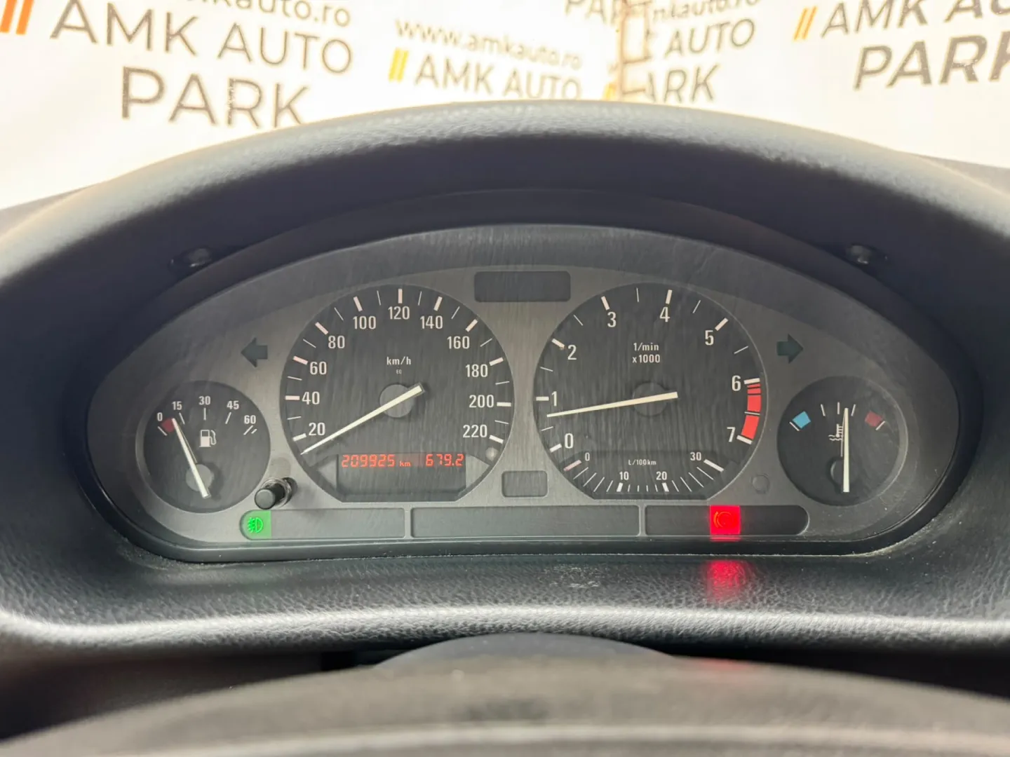 Cumpara/ Vinde online BMW 3 Series 1993 SH, la cel mai bun pret pentru tine!